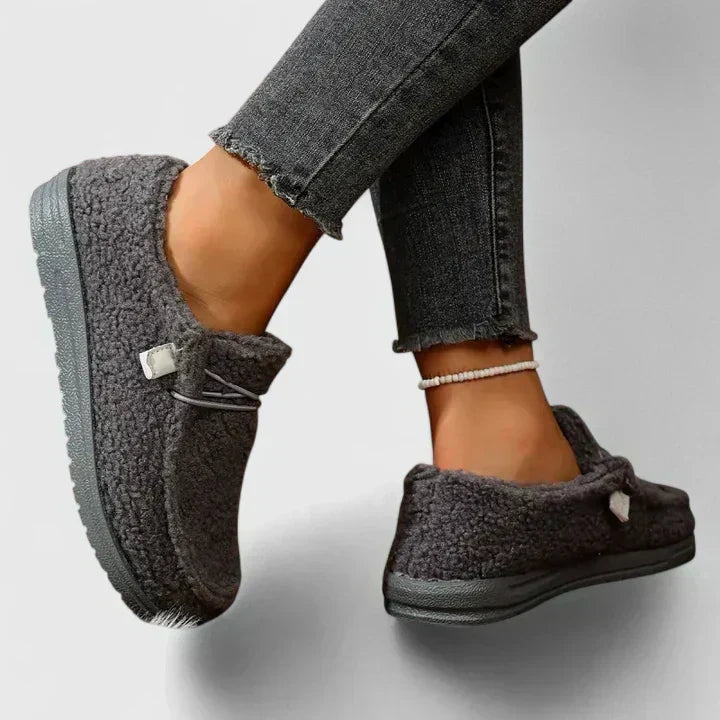 Nia | Orthopedic Moccasins