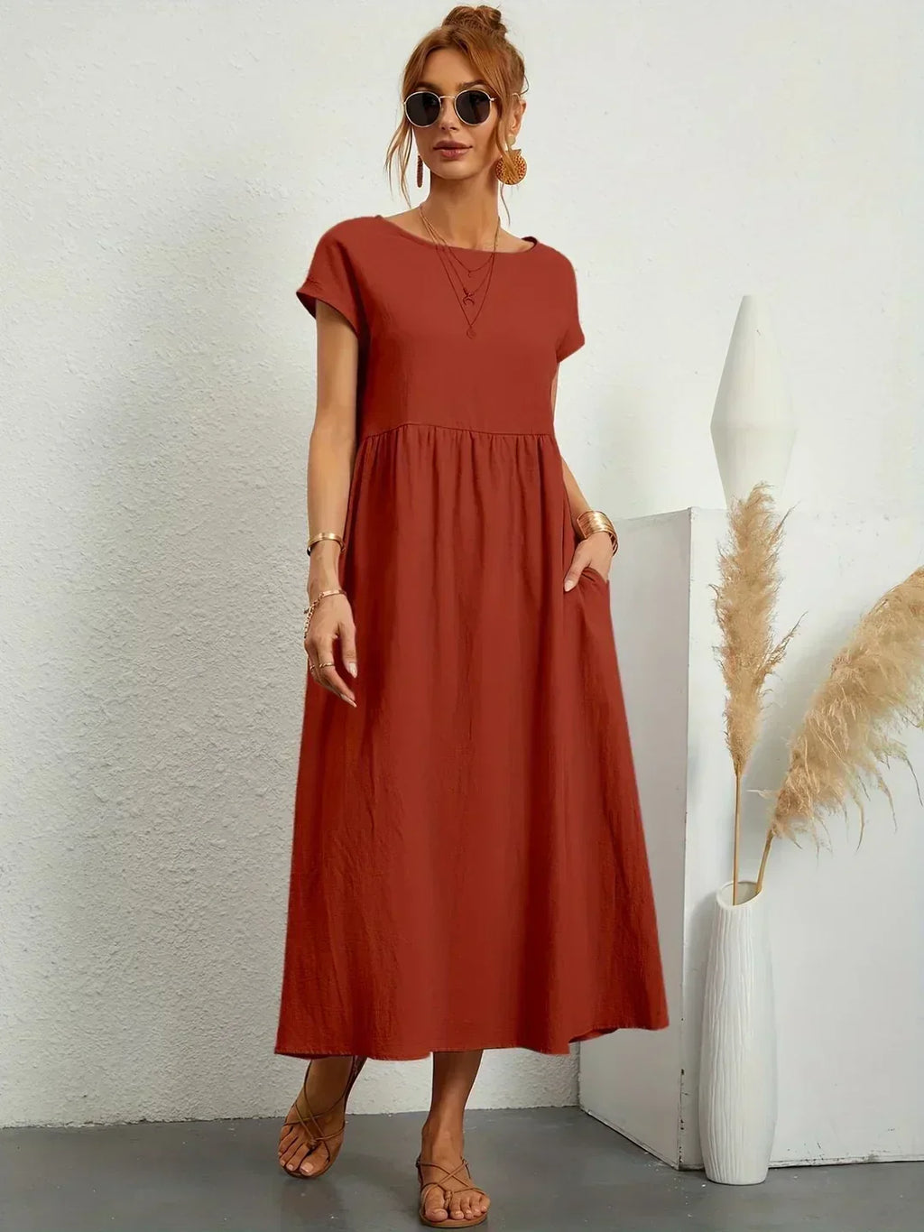 Women’s Elegant Flowy Midi Dress