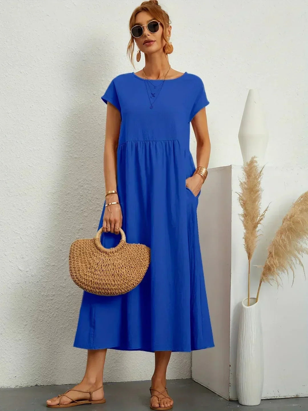 Women’s Elegant Flowy Midi Dress