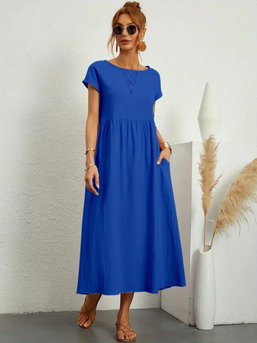 Women’s Elegant Flowy Midi Dress