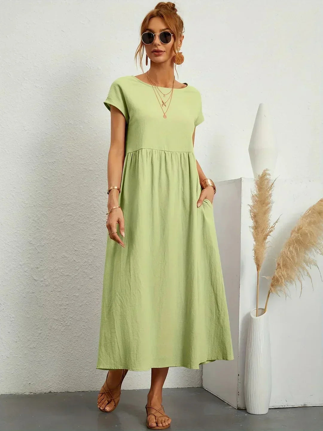 Women’s Elegant Flowy Midi Dress