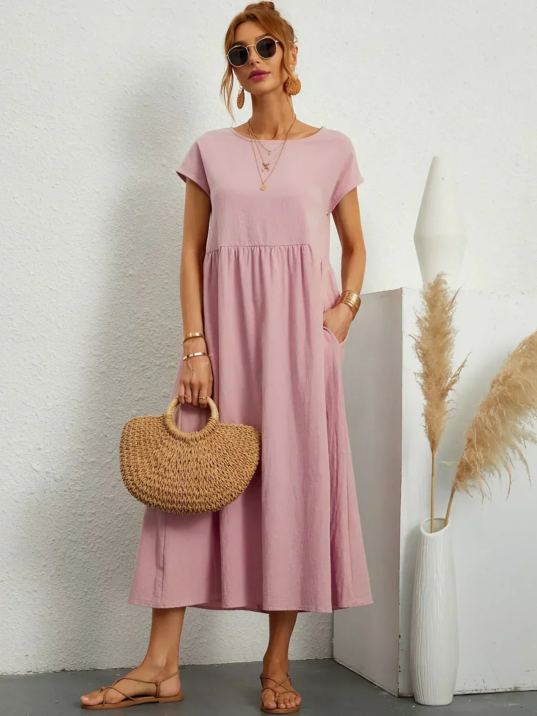 Women’s Elegant Flowy Midi Dress